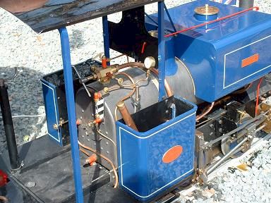 trainj.jpg (36760 bytes)